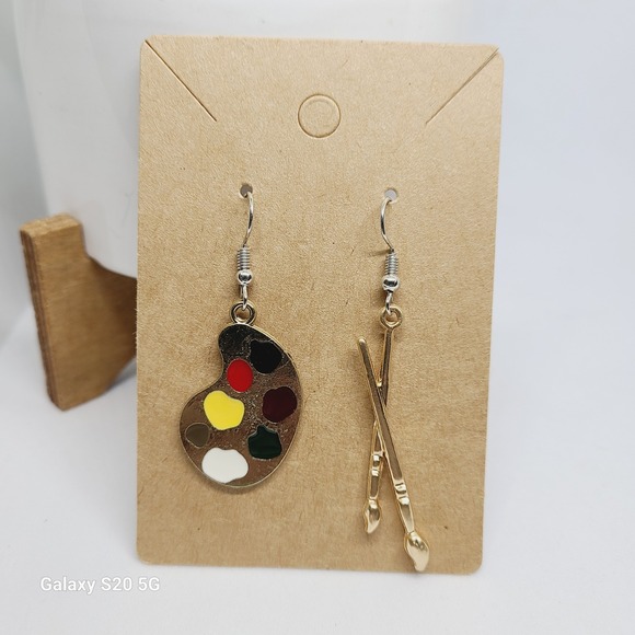 Handmade Artist Palette‎ Earrings Paint Brush Dangle Drop Art Teacher NEW 2.5" - Picture 1 of 4
